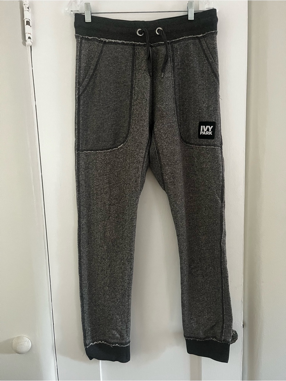 Beyoncé Ivy Park Dark Gray Contrast Patch Pocket Jogger Pants Size XXS